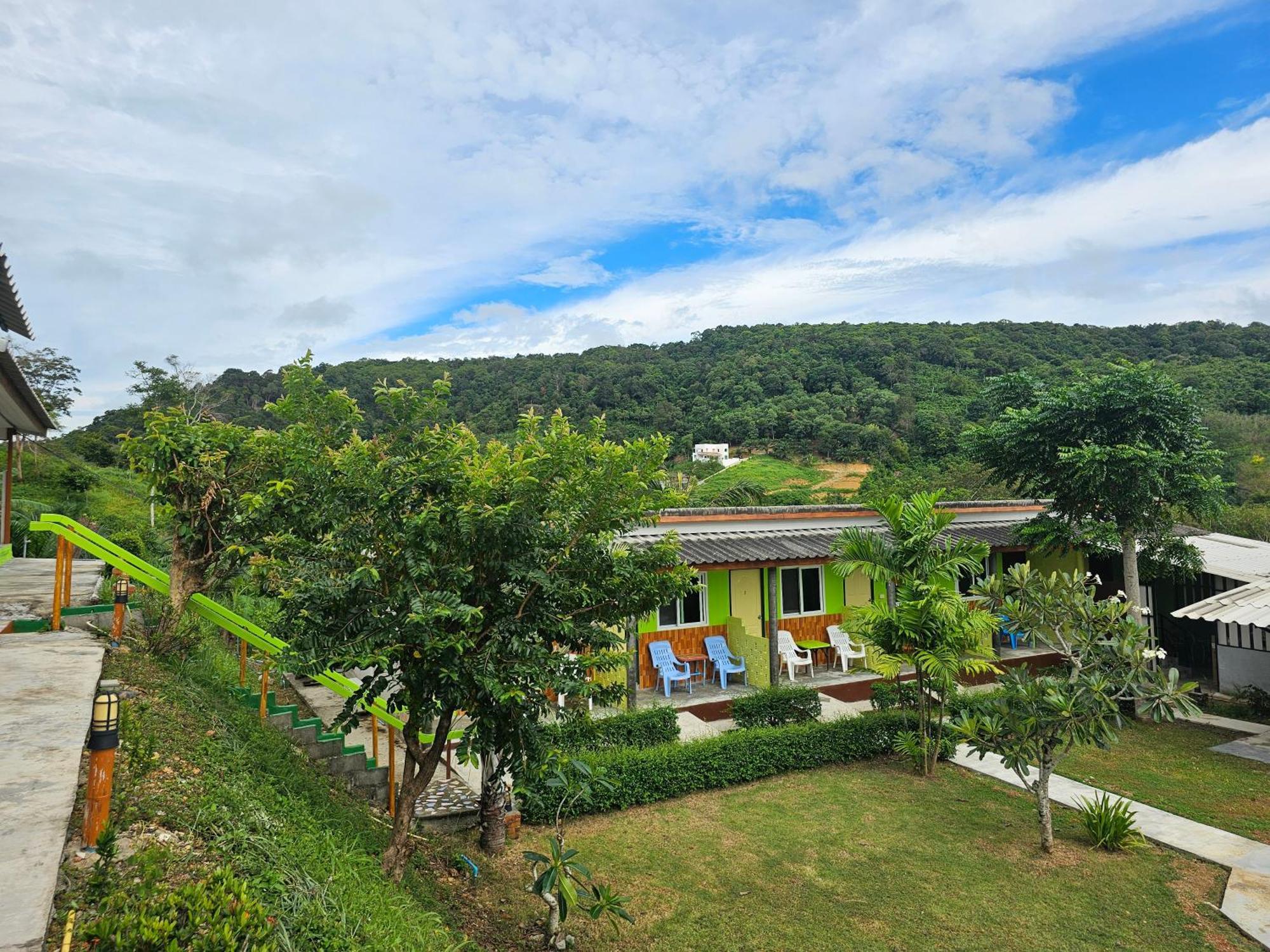 Cottage Hill At Lanta Koh Lanta Exterior photo